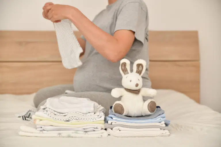 Como montar enxoval de bebe gastando pouco e de forma inteligente